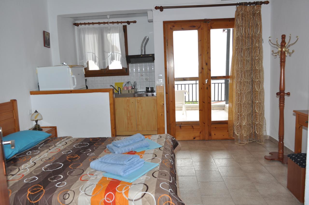 Giannis Maria Apartments Psakoudia Exteriör bild